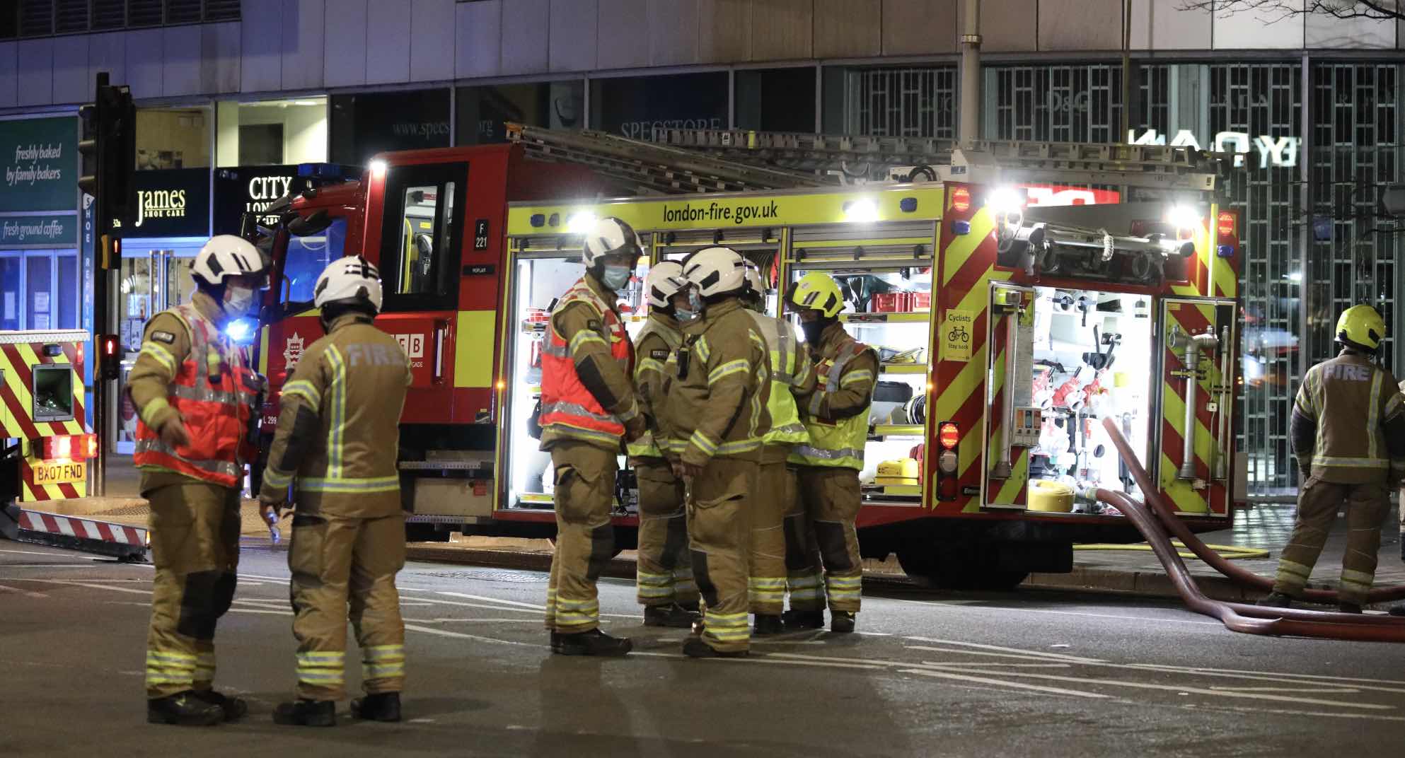 Updated: Fourty Firefighters  Called To Clad Covered High Rise In Canning Town After Balcony Is Ablaze