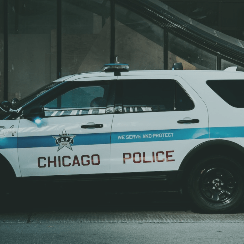 Multiple Vehicle Crash Injures Eight, Including Four Chicago Police Officers