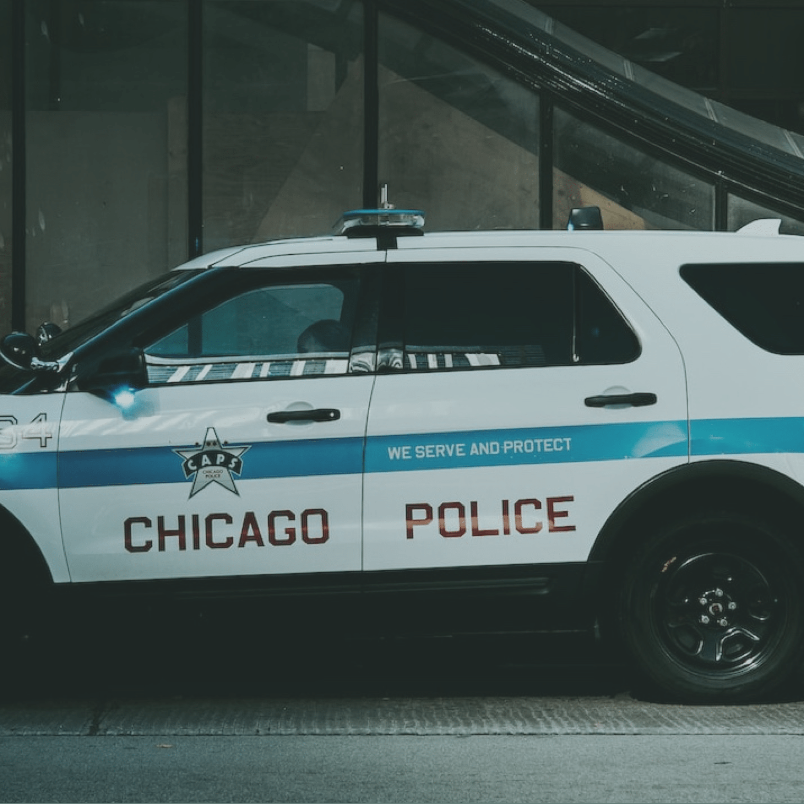 Multiple Vehicle Crash Injures Eight, Including Four Chicago Police Officers