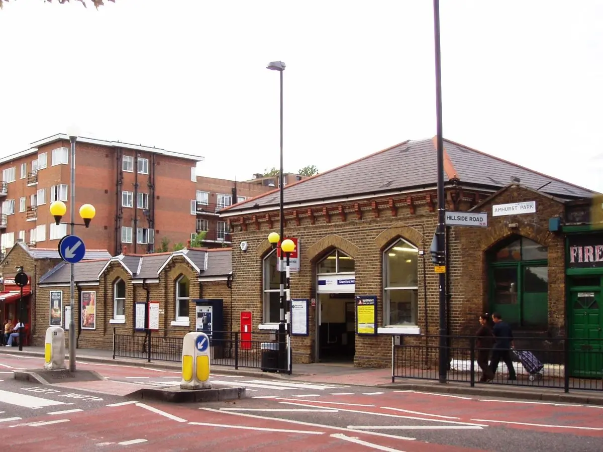 Man, 21, Charged Over Hate Crime at Stamford Hill Station Amid Surge in Anti-Semitic Attacks