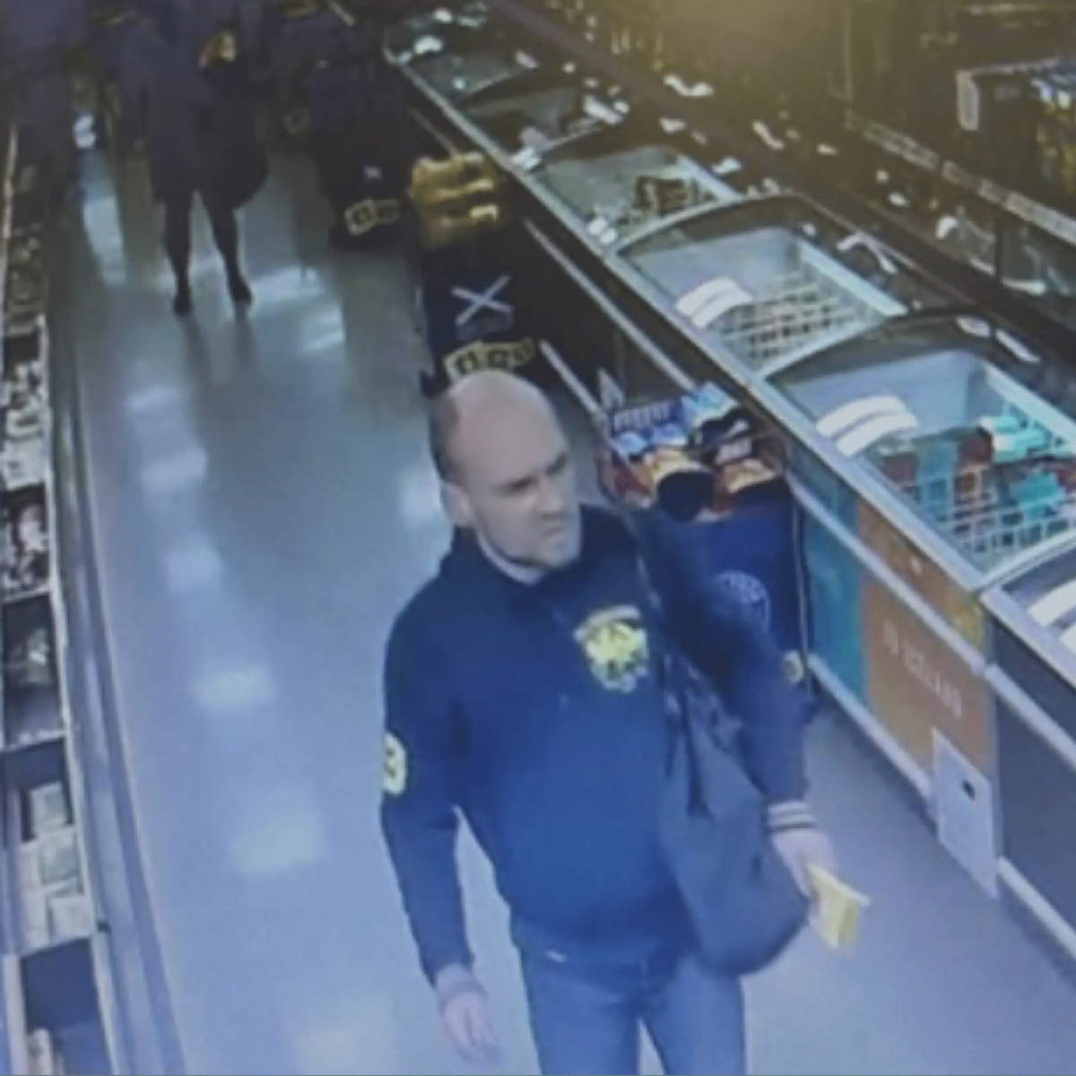 Police Scotland Hunt Man Over Brutal Assault Near Glasgow Iceland Store