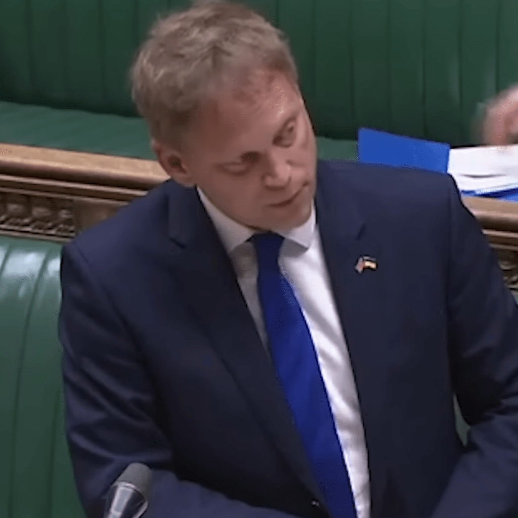 Uk Considers Sending Troops To Ukraine In Unprecedented Move