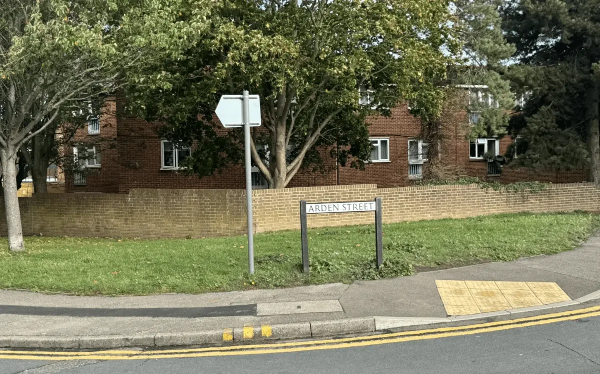 Manhunt Launches in Gillingham After Early Morning Attempted Rape Near Arden Street