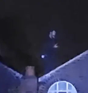 Met Police Tsg Officers Called In To Remove Man From Church Roof In Bexley