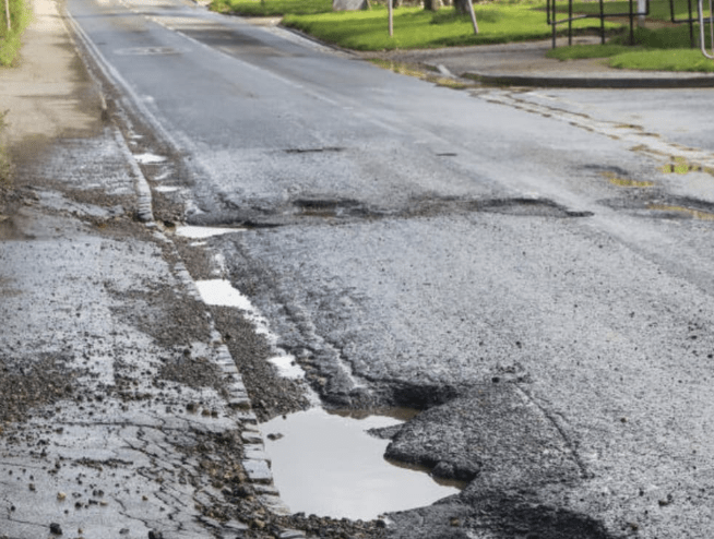 Motorists See Red In Poor State Of Roads In Rac Survey