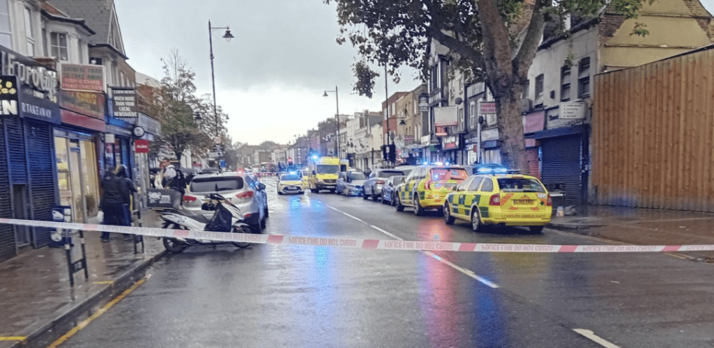 Police Probe Teen Stabbing In Brockley Rise