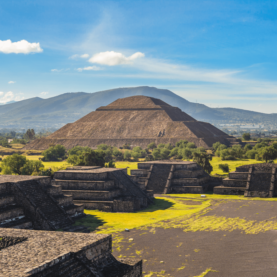 Mexico Cargo Crash Leaves 10 Dead