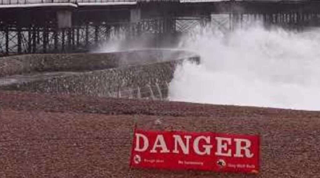 Yellow weather warning issued for South Coast: Stay safe this New Year’s Eve!