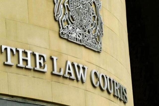 Driver Flips Off Police After Narrowly Avoiding Crash with Learner