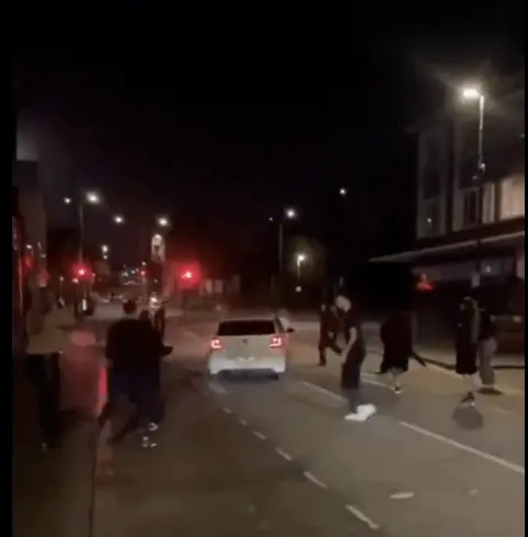 Dartford Police Nab Two After High-Speed Chase with False Plates and Hunting Knife