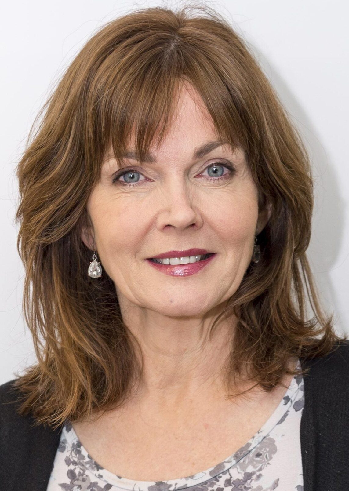 Tv Presenter And Actress Annabel Giles Dies After Brain Tumour Diagnosis