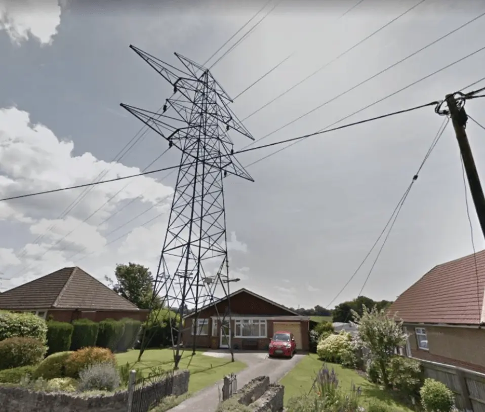 Households Near Electricity  Pylons And Substations Could Receive £10,000 Bill Relief Over A Decade