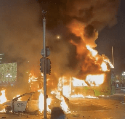 Violence and Unrest Grip Dublin City Centre as Rioters Target Foot Locker Store