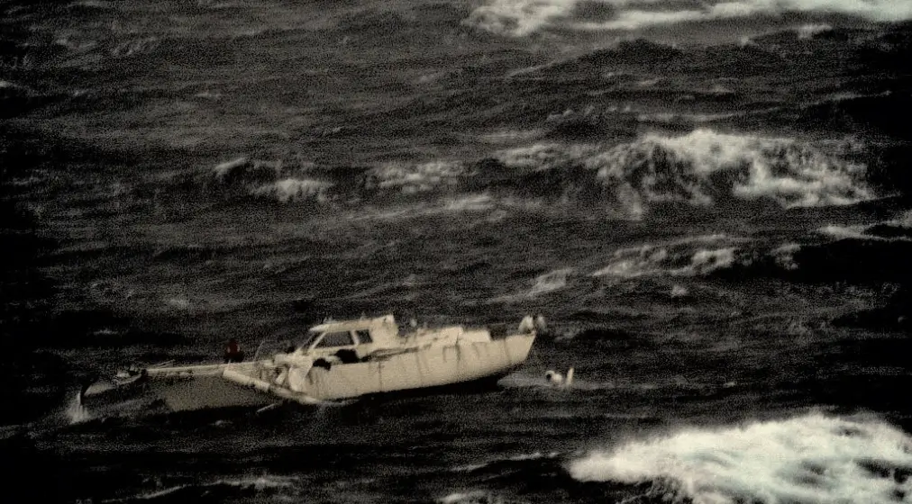 Raf Aircraft Collaborate In Daring Atlantic Ocean Sailor Rescue Operation Raf Aircraft Collaborate In Daring Atlantic Ocean Sailor Rescue Operation