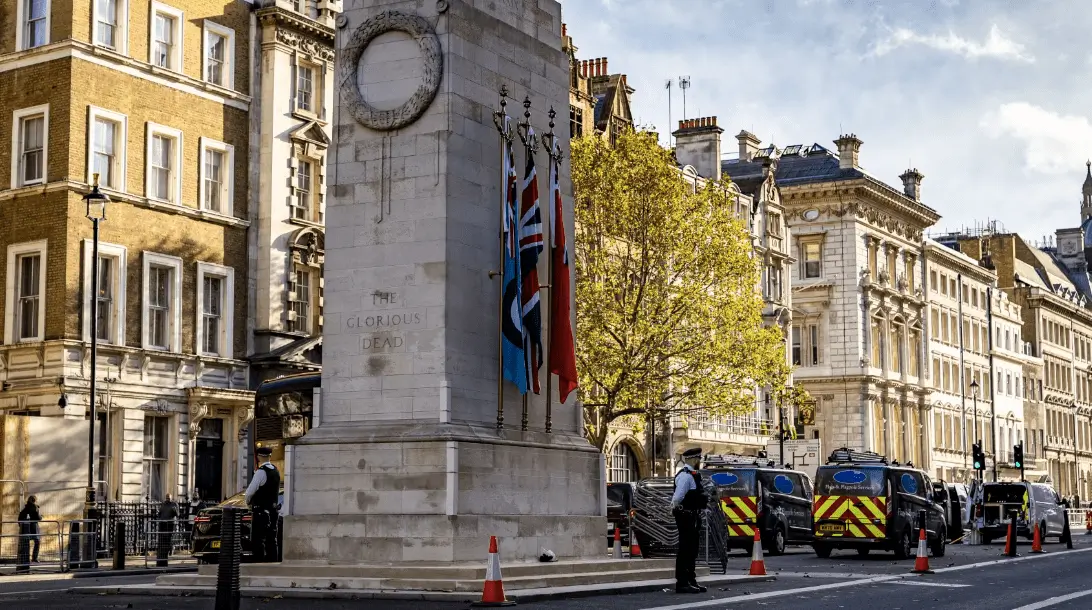 Met Deploys Nearly 2,000 Officers for Tight Security and Protest Controls Over Remembrance Weekend in London