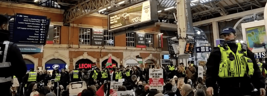 Peaceful Sit-in Protest At Victoria Station Under Police Surveillance