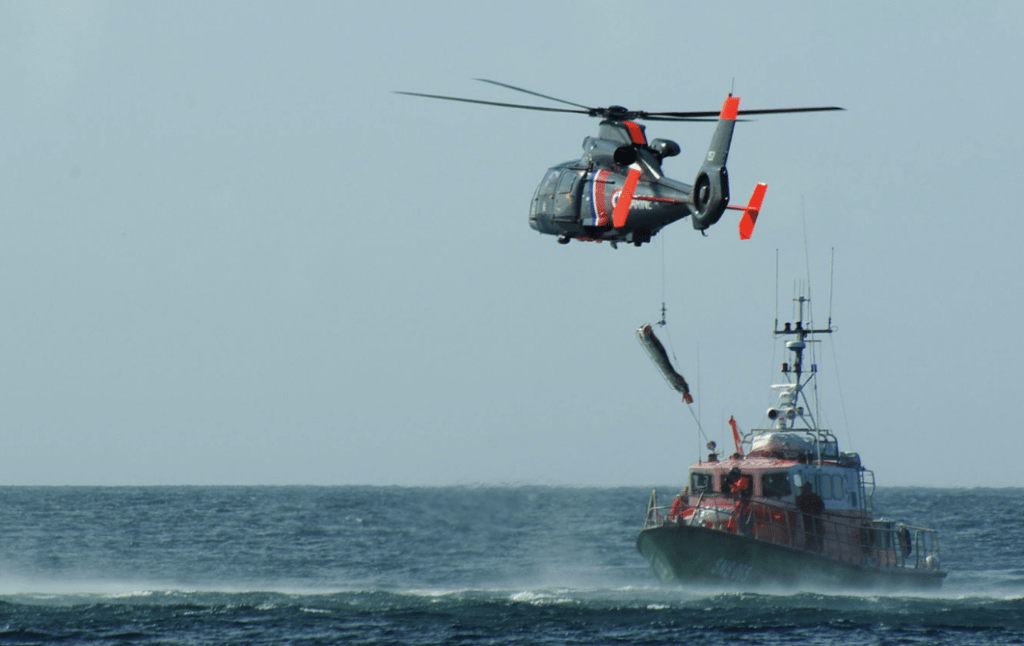 At Least Twelve Migrants Dead, Two Missing After Boat Capsizes in the English Channel