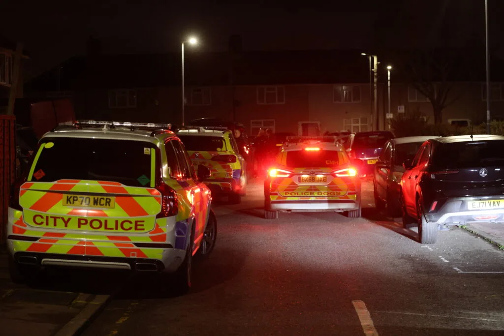Armed Incident Leads to Lockdown on Robinson Way in Dagenham