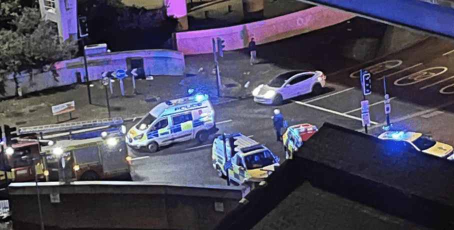Fatal Collision in E14: Pedestrian Dies After Being Struck by Car, Driver Arrested
