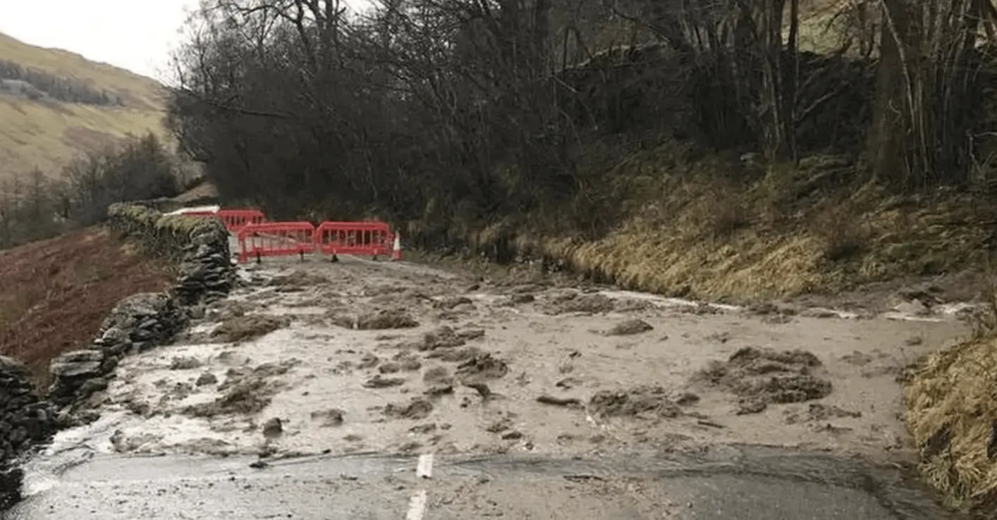 Landslide Shuts A592 Kirkstone Pass in Cumbria – Drivers Told to Avoid Route Amid Safety Fears