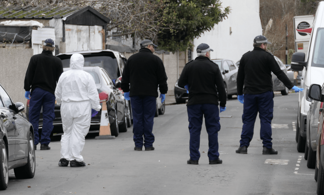 Murder Investigation Underway After Stabbing in South London