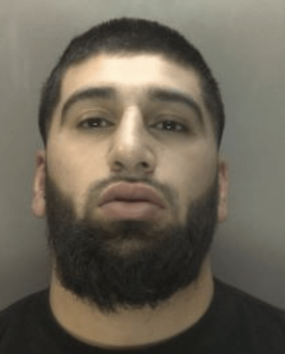 Police would like to speak to 26-year-old Harkaran Ghuman as we believe he will help with our enquiries into a robbery