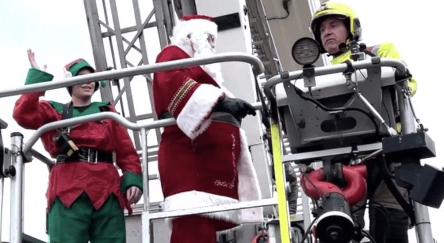 Firefighters Bring Christmas Cheer to Hospitalised Children