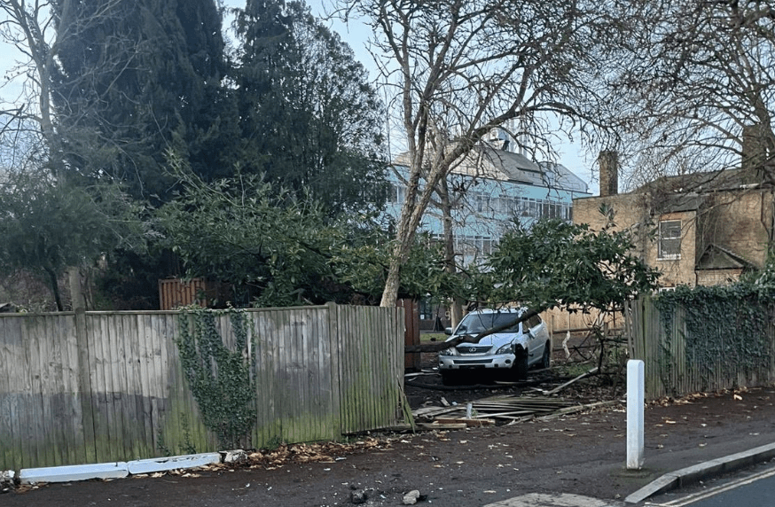 Vehicle Crashes into Grounds of Judith Kerr Primary School in Dulwich Over Christmas