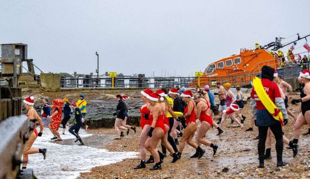 Shoreham Dippers Make Waves for RNLI