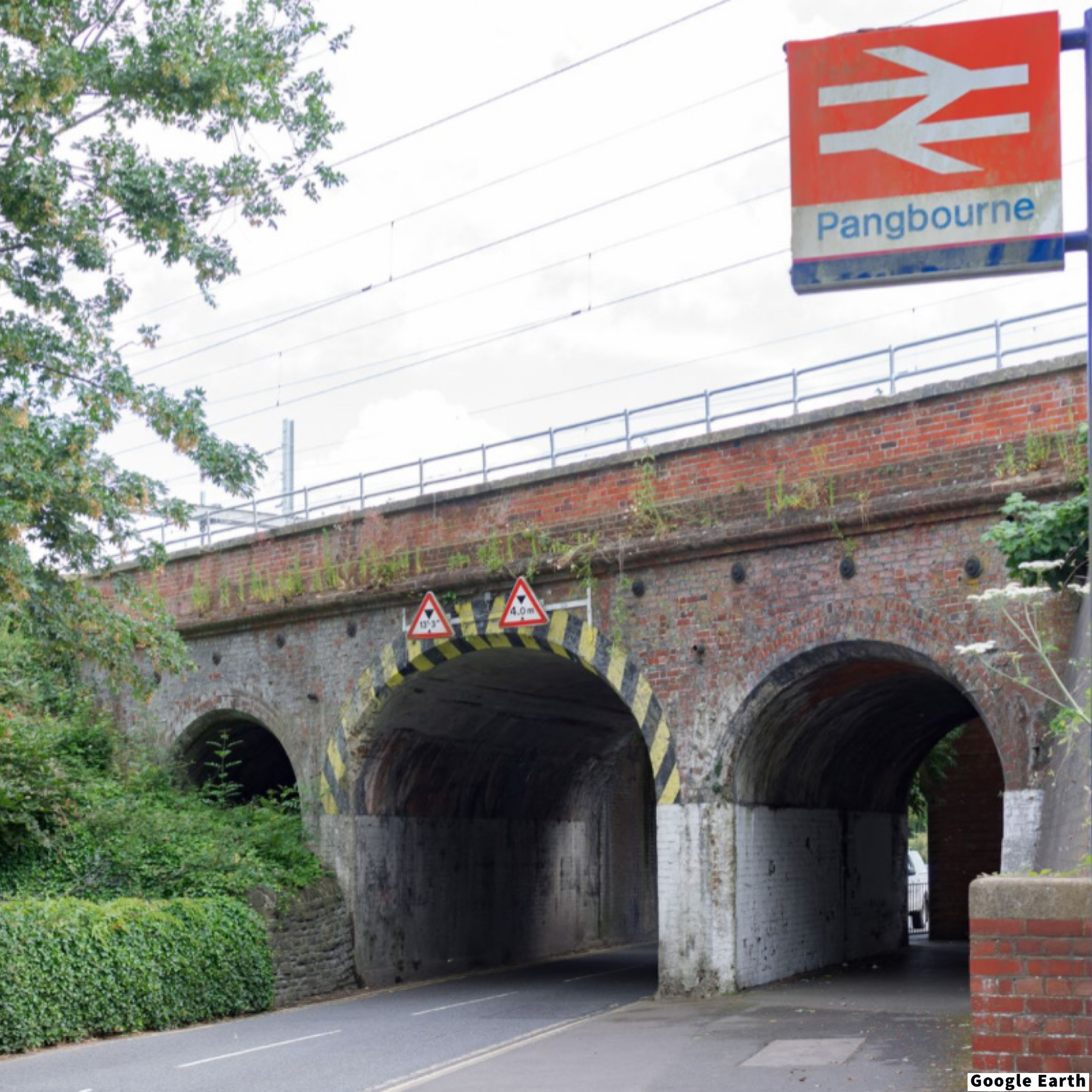 Tragic Double Fatality in Pangbourne Prompts Murder Investigation