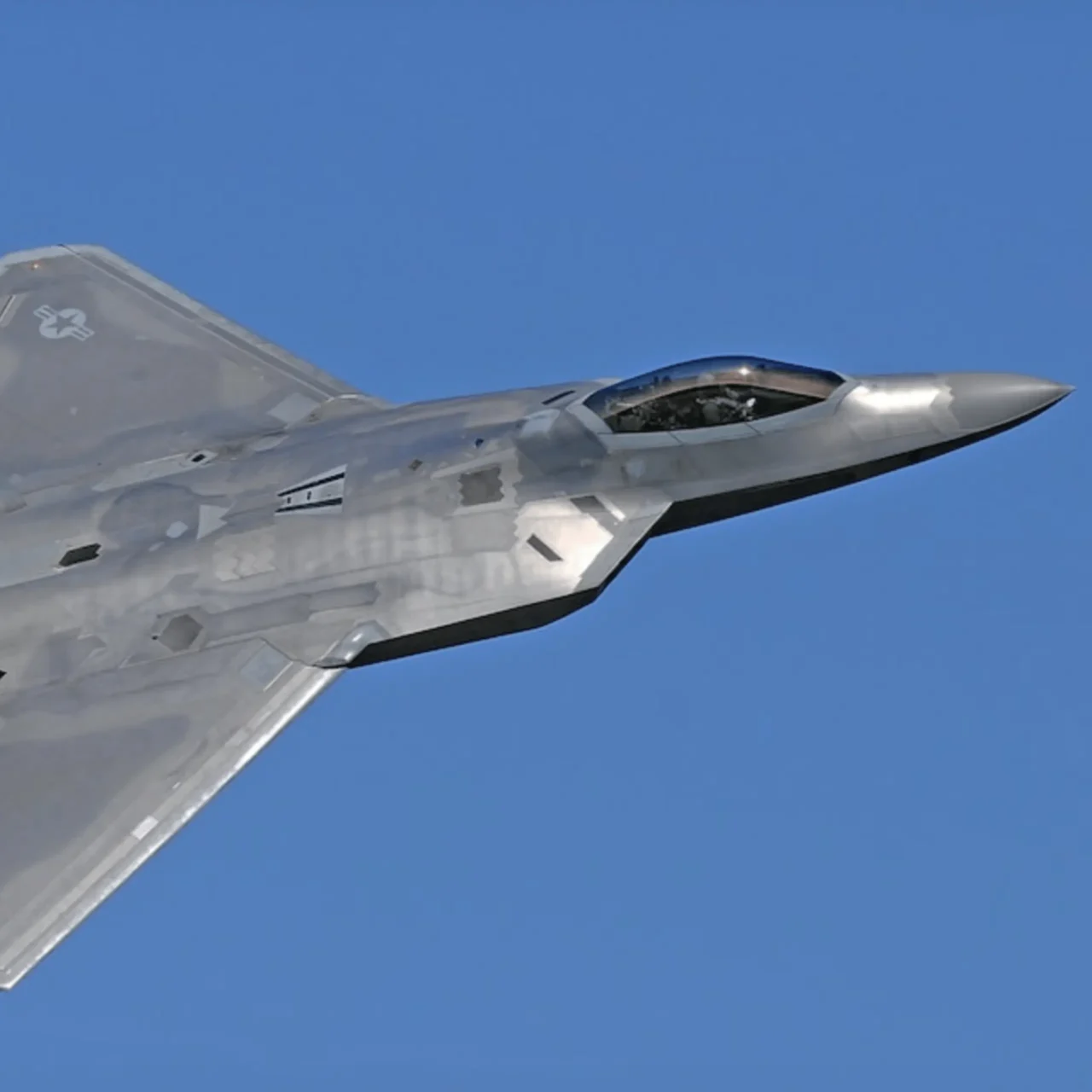 US-UK Launch Second Round of Attacks on Houthi Sites