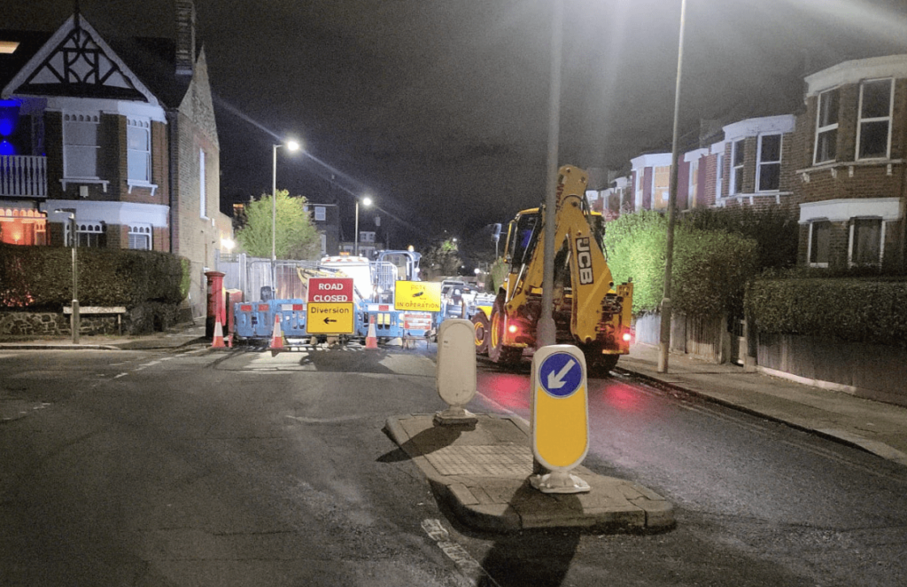 Burst Water Main on Squires Lane Disrupts Barnet Area