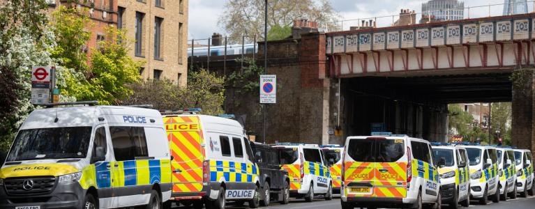 Metropolitan Police Officer Dismissed for Misusing Warrant Card