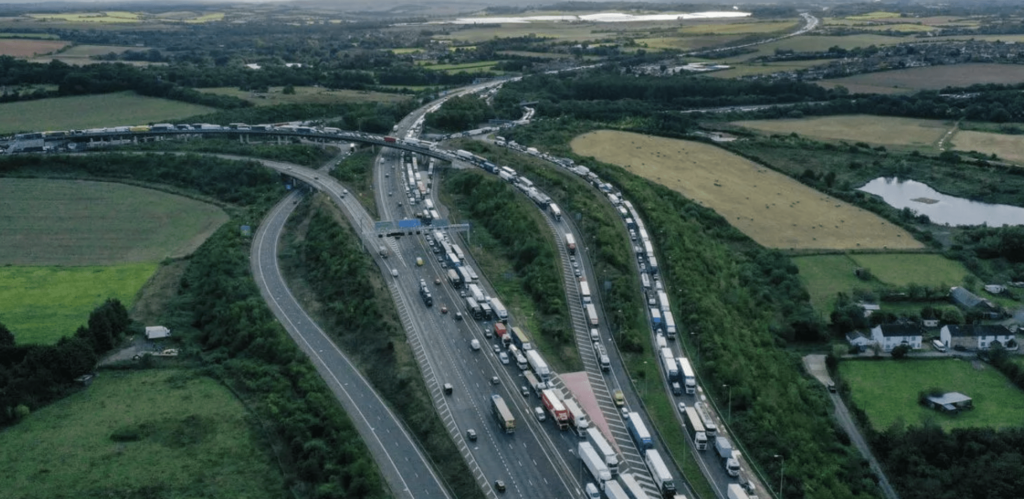M25 Southbound Closed Between Junction 30 and Junction 2 Due to Police-Led Incident