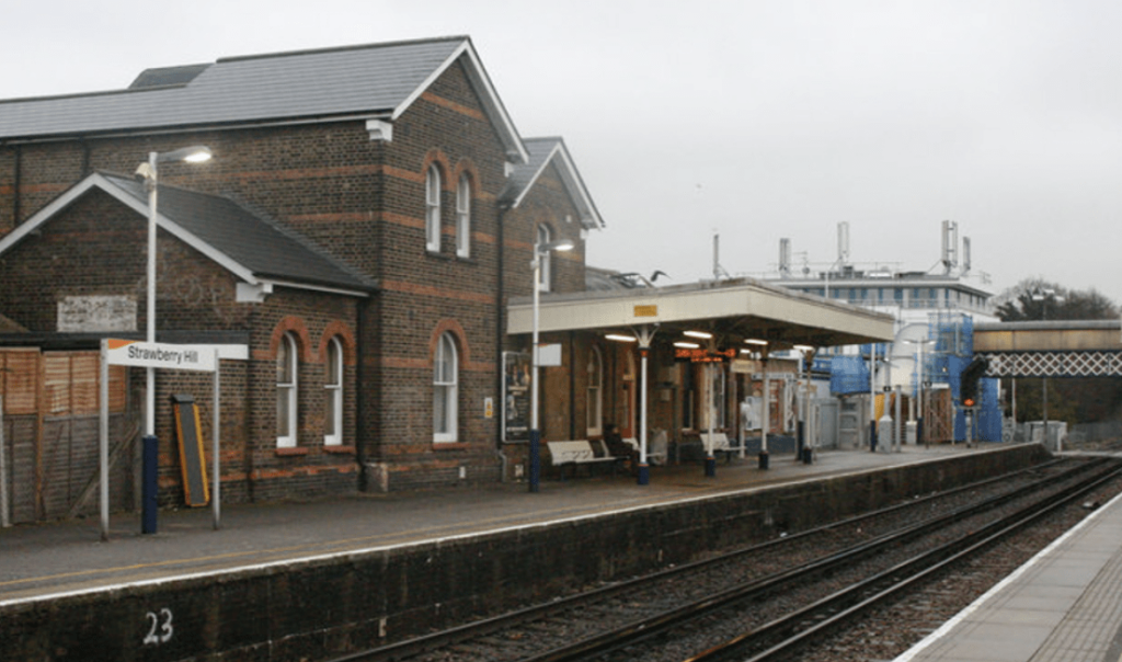 Murder Investigation Launched After Fatal Stabbing Near South London Railway Station