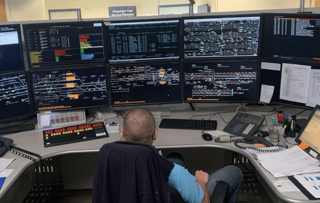 Network Rail to Finalize £85 Million Signalling Upgrade on West Coast Main Line