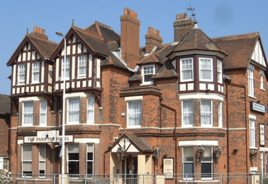 Officers are appealing for witnesses following an altercation at a pub in Folkestone in the early hours of New Year’s Day