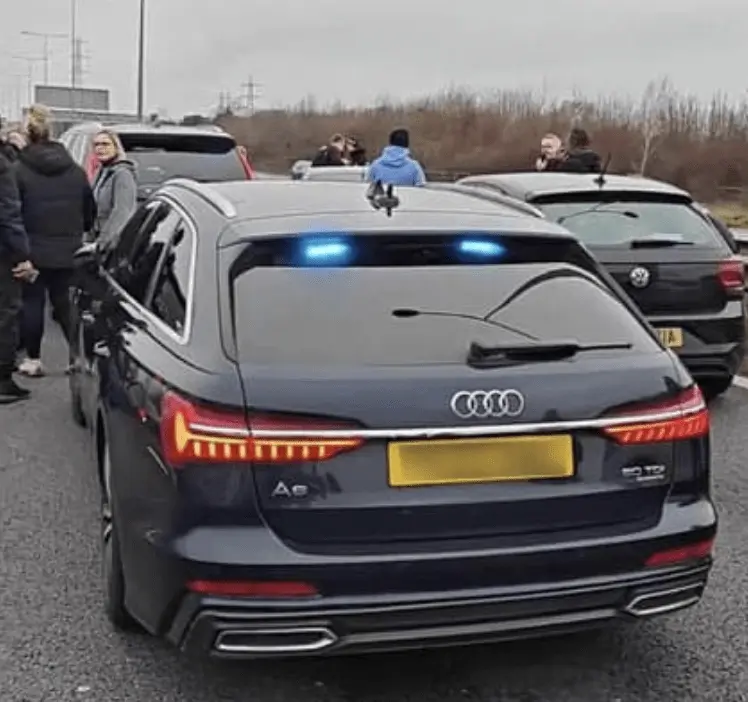 Stolen Jaguar Chase on A2 Near Wrotham Smashes 10 Cars – Three Arrested, No Injuries