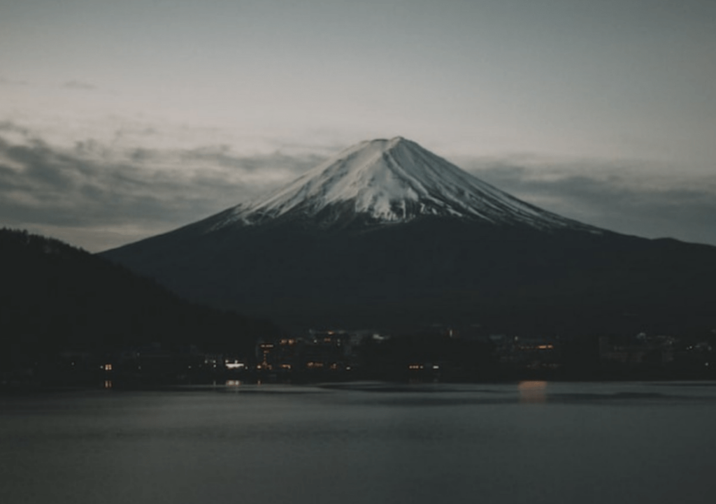 Powerful 7.4 Earthquake Strikes Ishikawa Prefecture in Japan, Triggering Tsunami Warnings