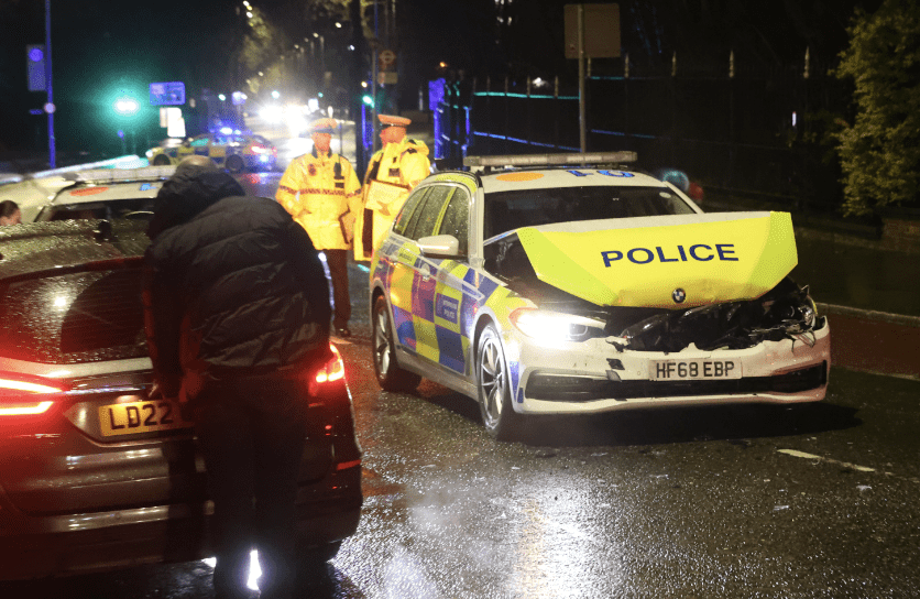 Three Met Police Officers taken to hospital after Plumstead Police chase