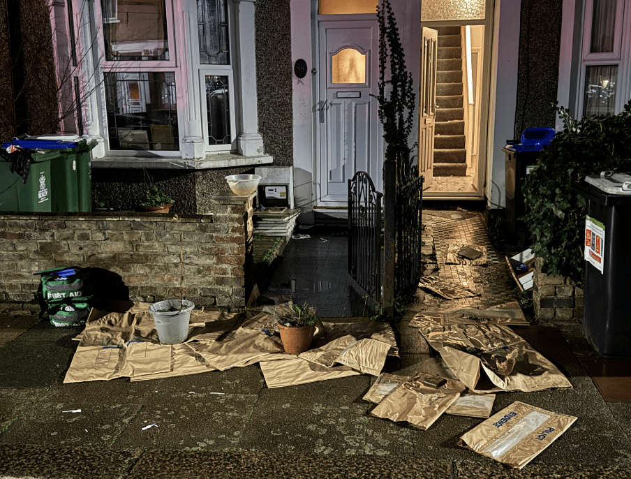 Two Men in Critical Condition After Suspected Stabbing in Erith