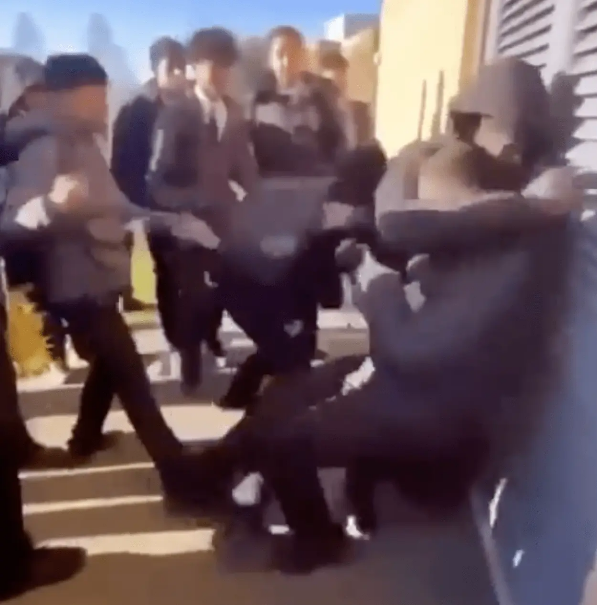 Tower Hamlets Police Issue Urgent Warning Over Disturbing Video Circulating Among Children