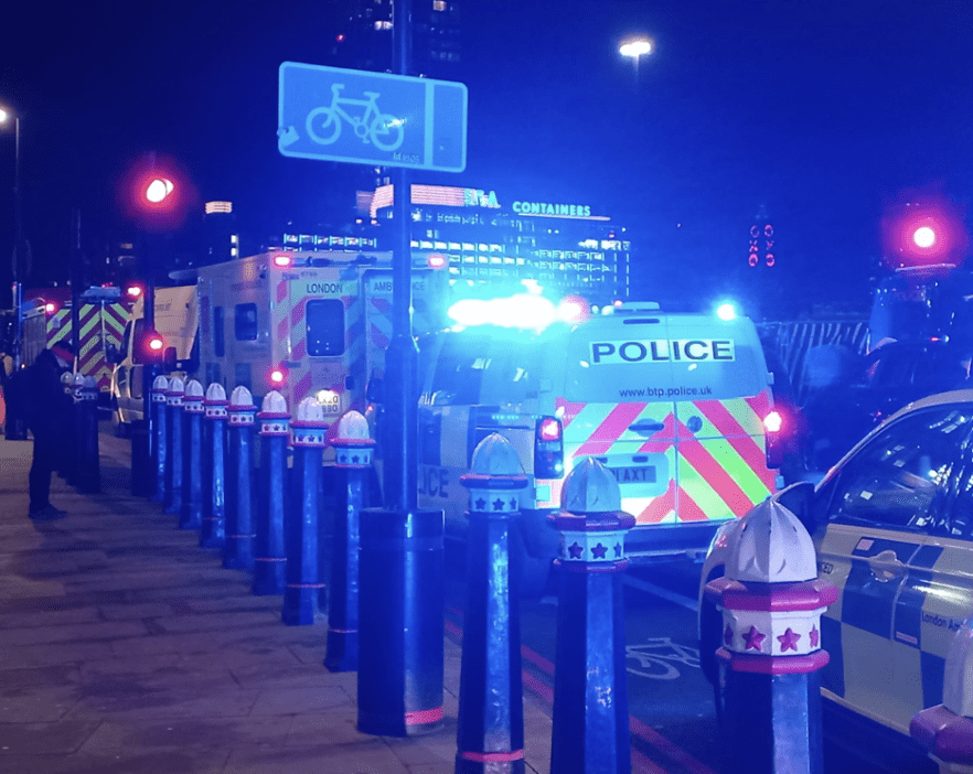 A person Jumps in Front of a Train at Blackfriars Underground Station