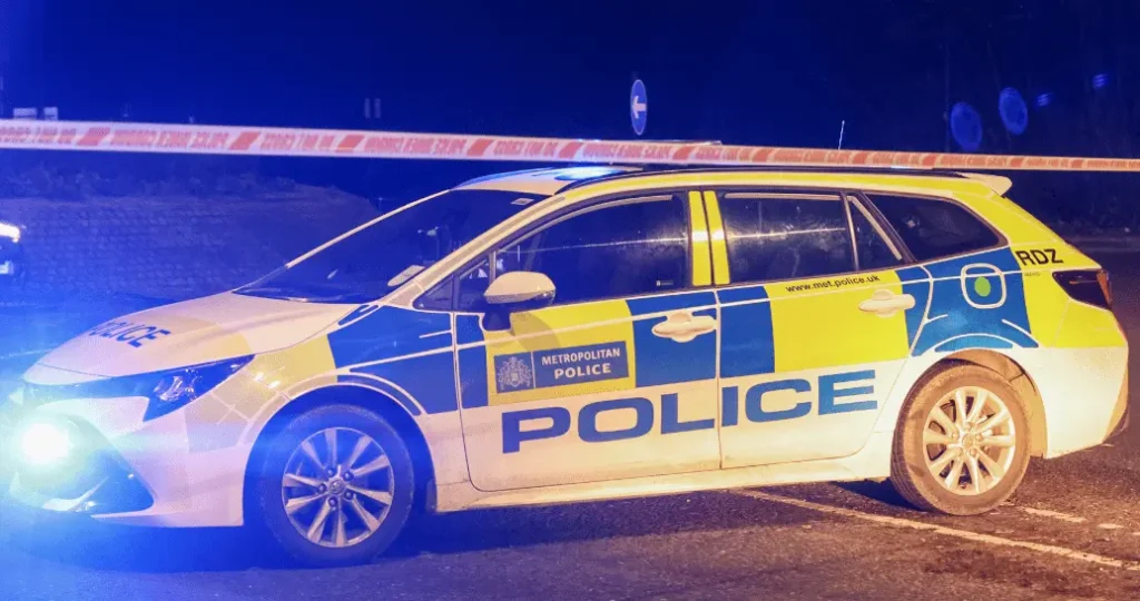 Early Morning High-Speed Crash in Beckton Leaves Mercedes SUV Stranded on Roundabout
