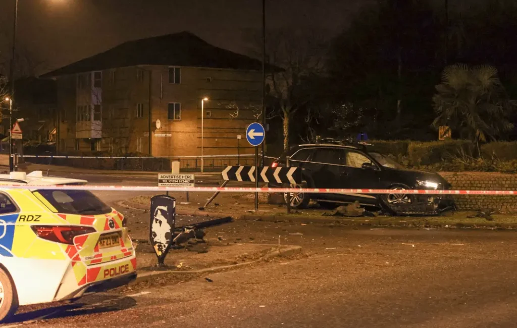 Early Morning High-Speed Crash in Beckton Leaves Mercedes SUV Stranded on Roundabout