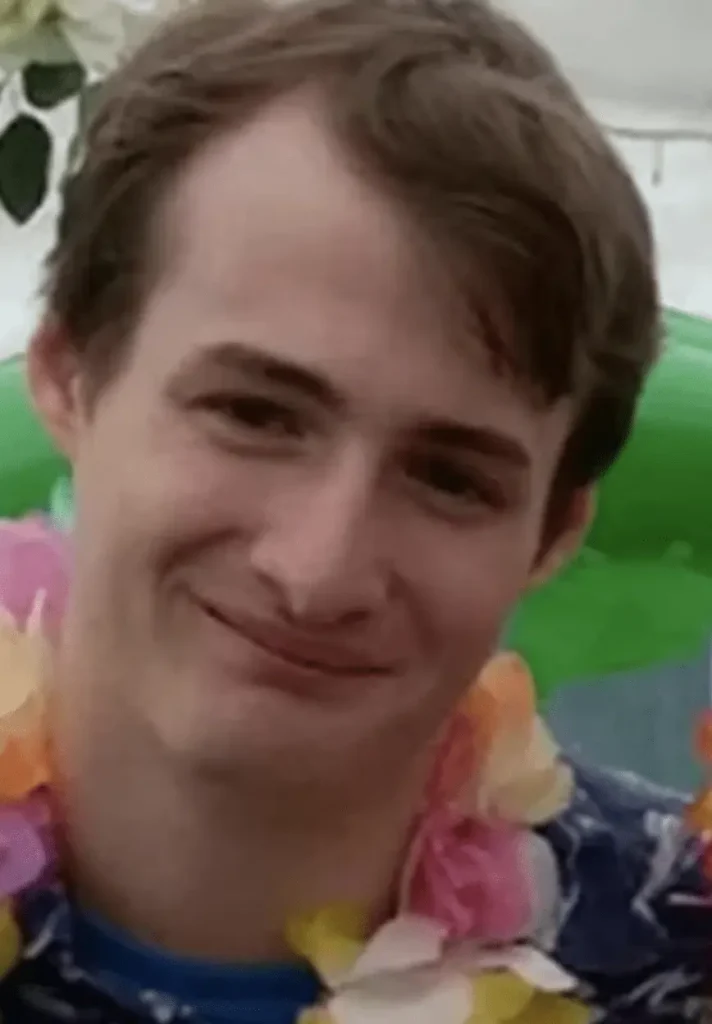 Crossbow Attacker Bryce Hodgson Shot Dead by Armed Police in Surrey Quays was on bail for stalking charges