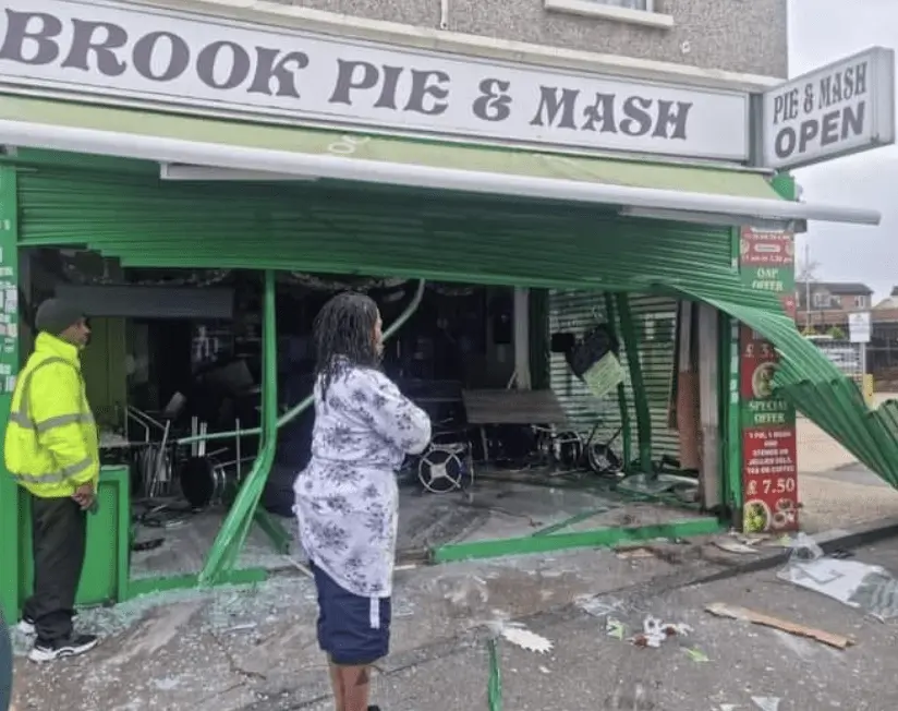 New Year Chaos as Black Mercedes Smashes Into East London Pie Shop in Dagenham Ram Raid