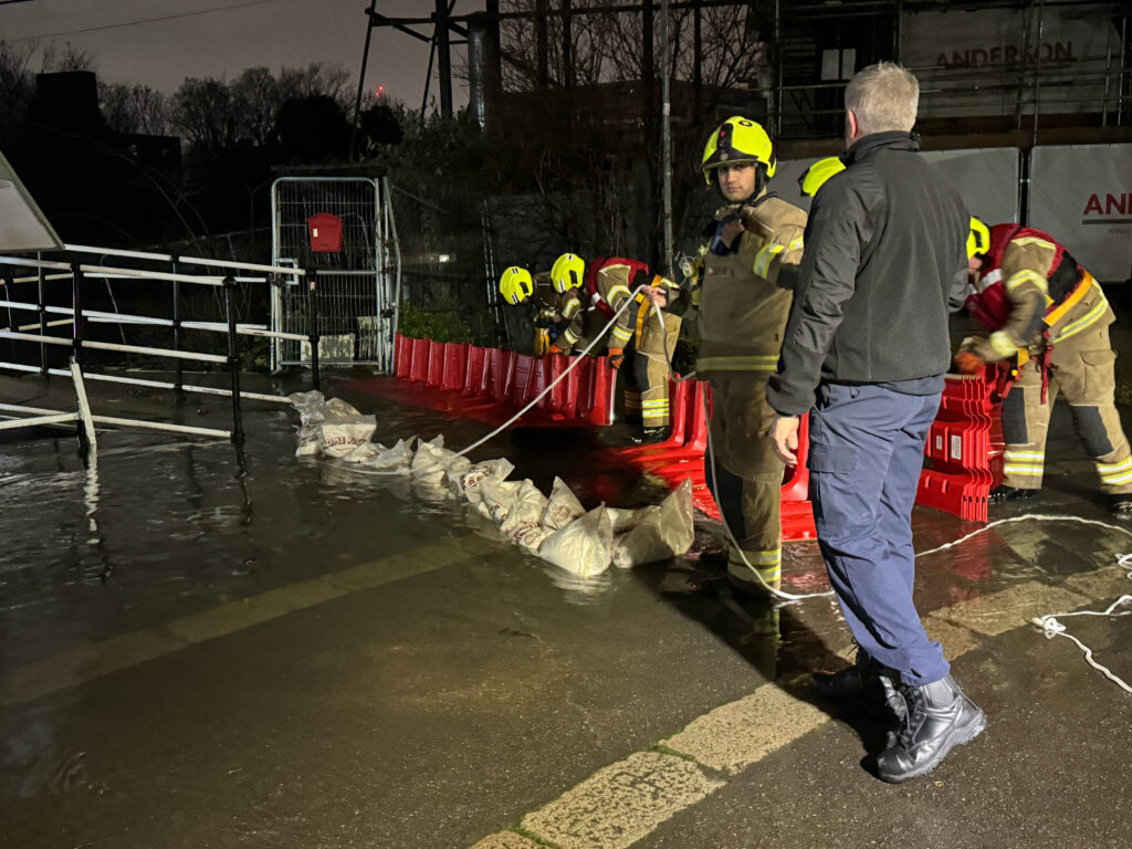 Widespread Flooding Hits Midlands and South of England, Prompts Evacuations