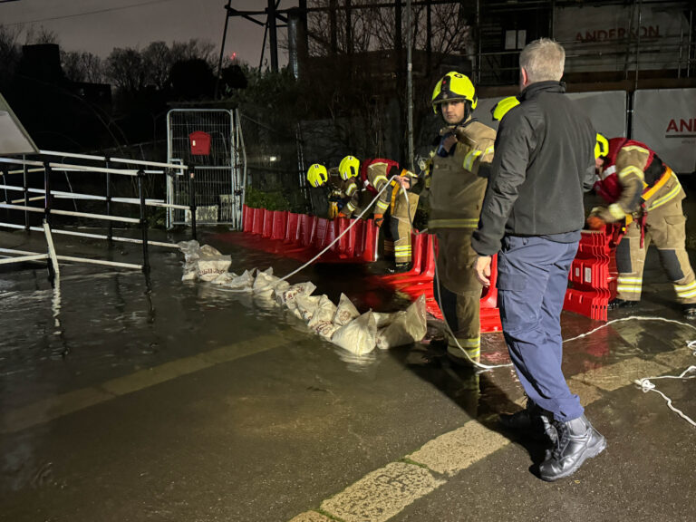 Widespread Flooding Hits Midlands and South of England, Prompts Evacuations