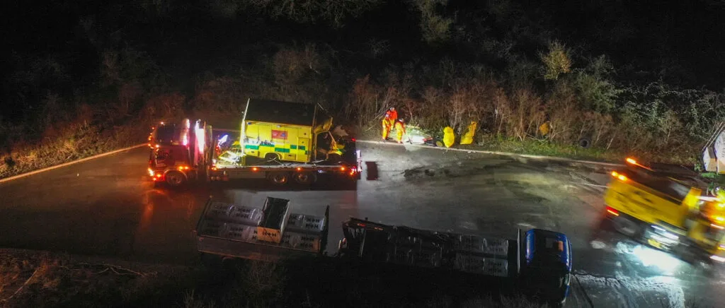 Tragic Ambulance Crash on A21: Paramedic Loses Life due to Colleague’s Carelessness